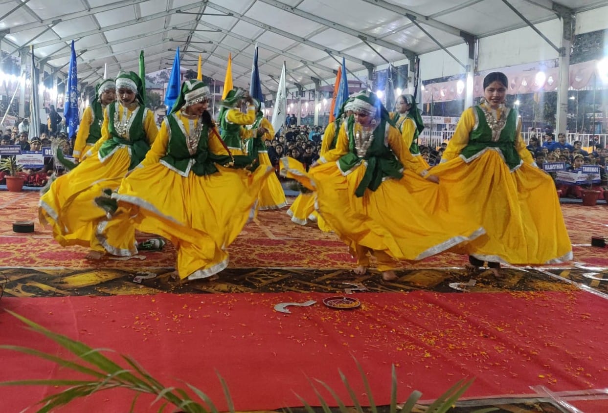 नालागढ़ में राष्ट्रीय स्तरीय अंडर 19 महिला कबड़्डी प्रतियोगिता का दीप प्रज्जवलित करते हुए शिक्षा नालागढ़ में राष्ट्रीय स्तरीय अंडर 19 महिला कबड़्डी प्रतियोगिता का दीप प्रज्जवलित करते हुए शिक्षा