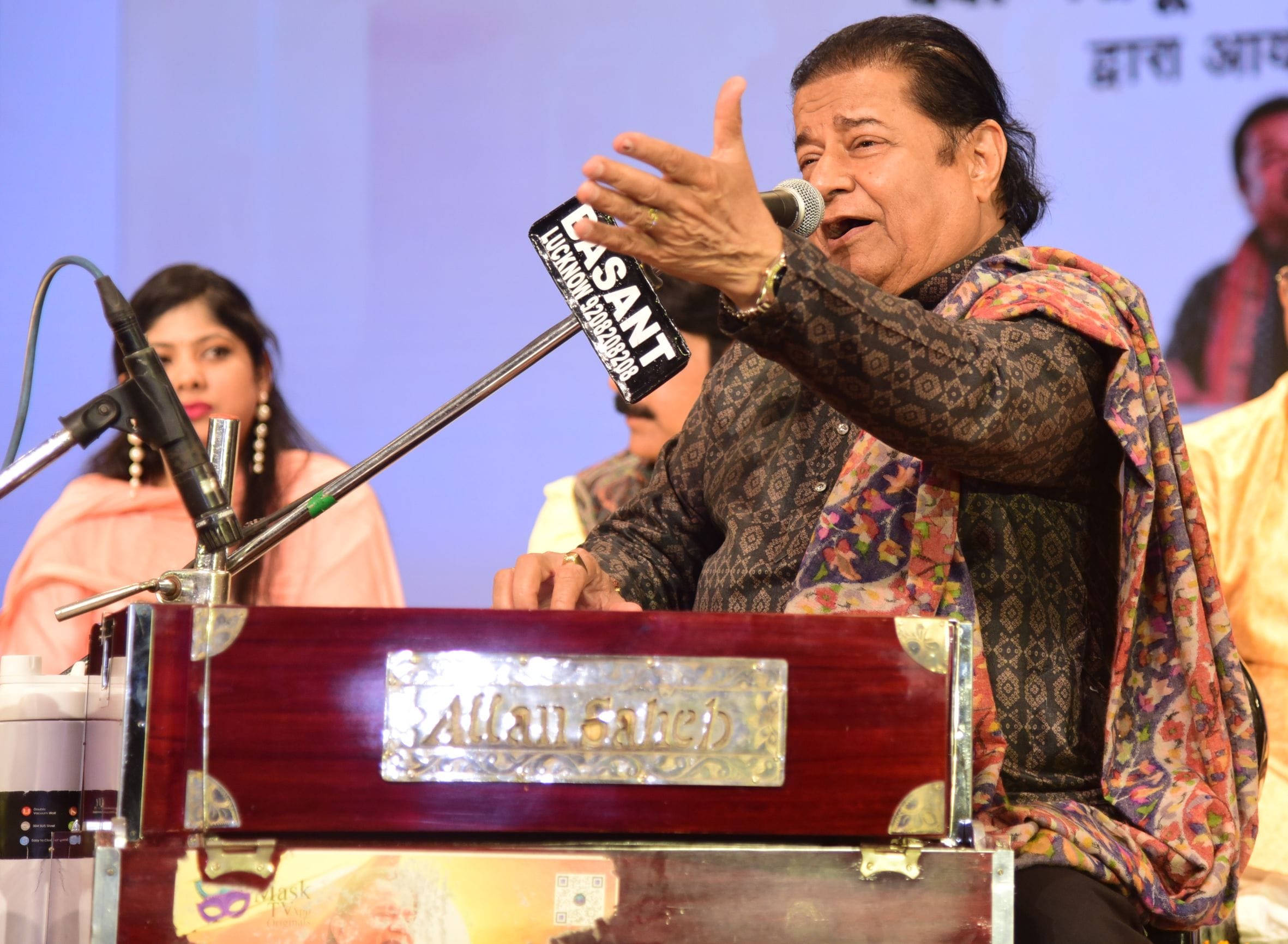 सुरों की मिठास और श्रद्धा की गरिमा से सजी सोमवार की शाम भातखंडे संस्कृति विश्वविद्यालय में यादग सुरों की मिठास और श्रद्धा की गरिमा से सजी सोमवार की शाम भातखंडे संस्कृति विश्वविद्यालय में यादग