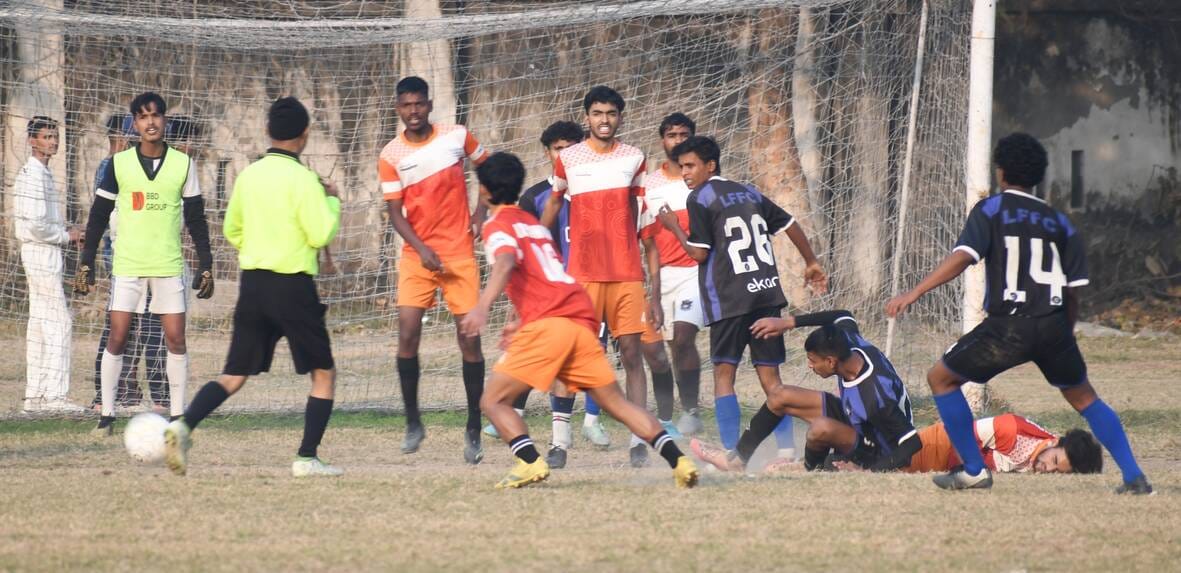 लखनऊ फॉल्कंस ने बिग ब्ल्यू को 1-0 से हराते हुए सतवंत सिंह और रवींद्र पाल मेमोरियल फुटबॉल प्रतिय