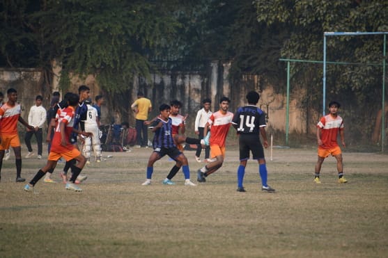 लखनऊ फॉल्कंस ने बिग ब्ल्यू को 1-0 से हराते हुए सतवंत सिंह और रवींद्र पाल मेमोरियल फुटबॉल प्रतिय