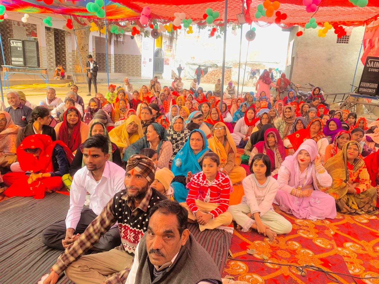 औरंगाबाद में भागवत कथा सुनाते कथा वाचक शैलेंद्र शास्त्री।  संवाद