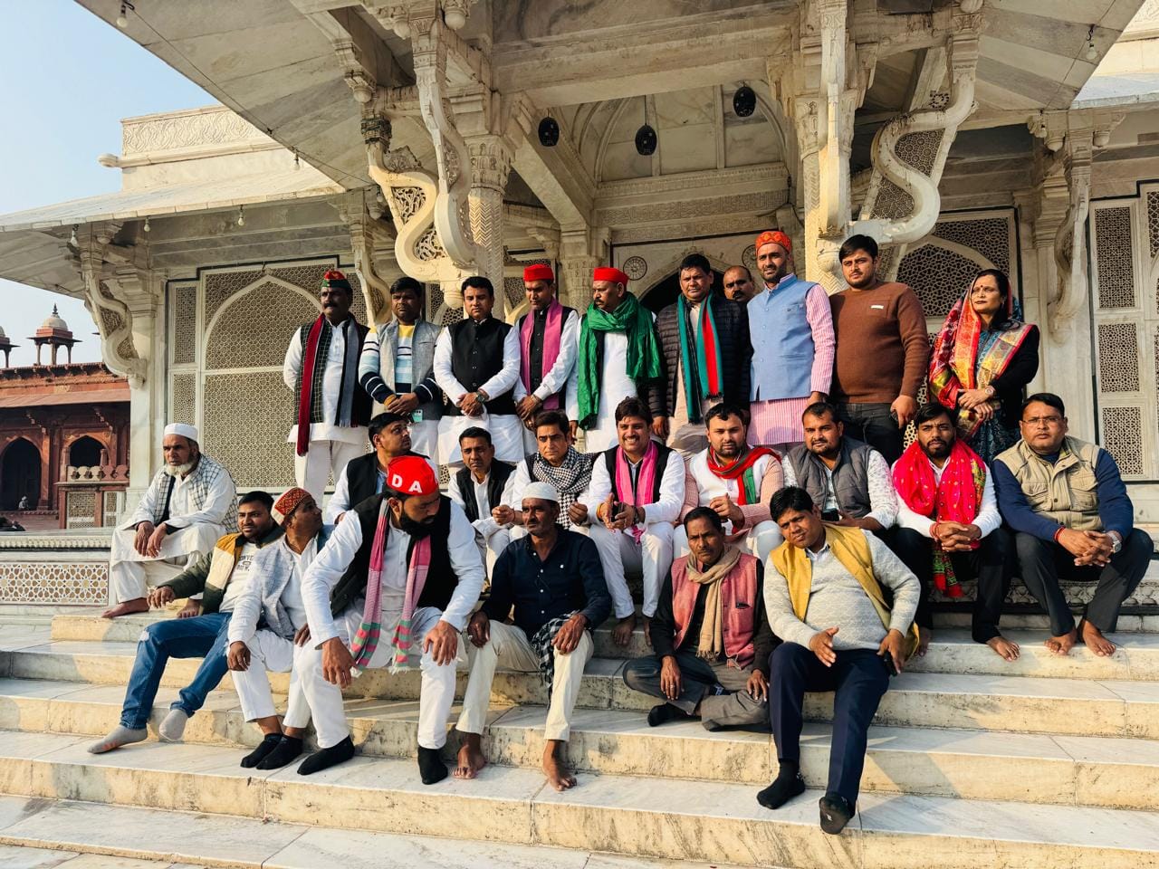 सपा के नवनिर्वाचित अध्यक्ष का स्वागत करते हुए, सपा के नवनिर्वाचित अध्यक्ष हजरत शेख सलीम चिश्ती सपा के नवनिर्वाचित अध्यक्ष का स्वागत करते हुए, सपा के नवनिर्वाचित अध्यक्ष हजरत शेख सलीम चिश्ती