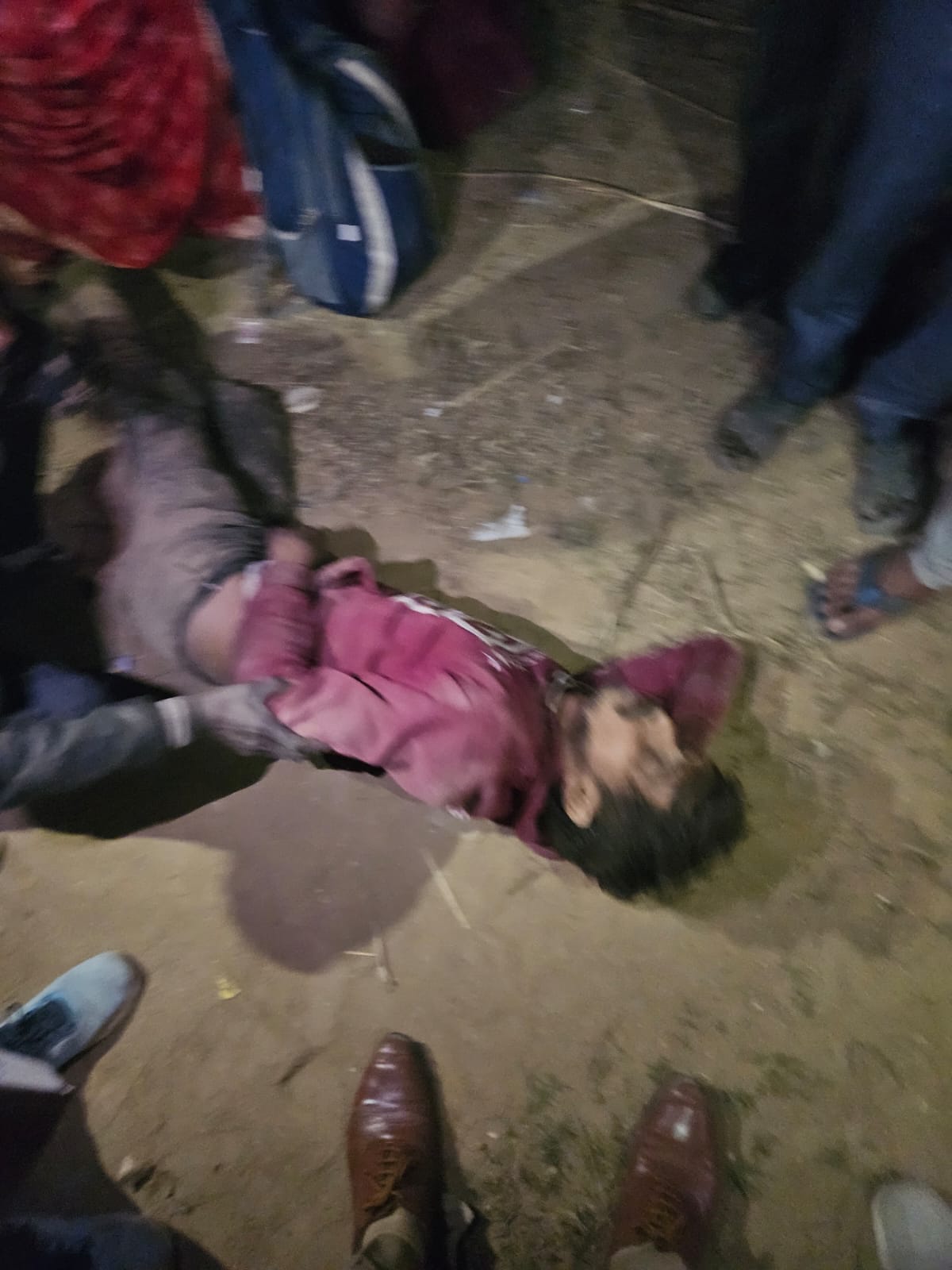 थाना डौकी क्षेत्र में हादसे में क्षतिग्रस्त कार थाना डौकी क्षेत्र में हादसे में क्षतिग्रस्त कार