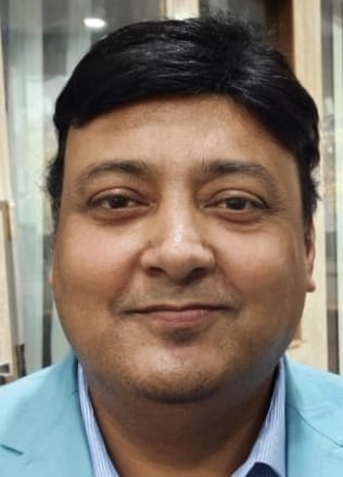 एजाज असलम