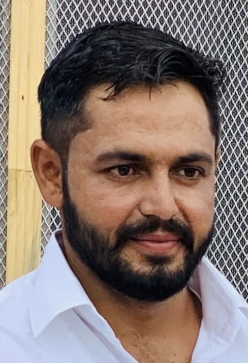 एजाज असलम