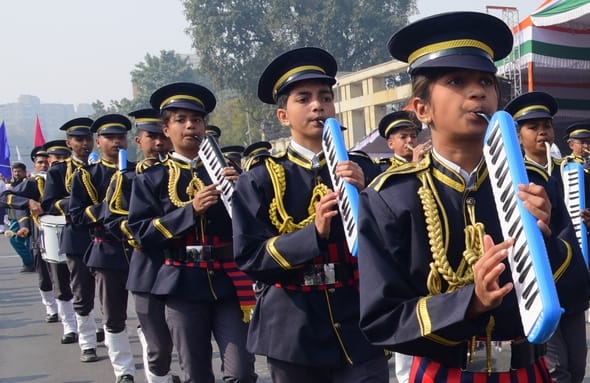 गणतंत्र दिवस पर विधानभवन के सामने से निकलने वाली झांकियों के साथ फुल ड्रेस परेड रिहर्सल की शुरु