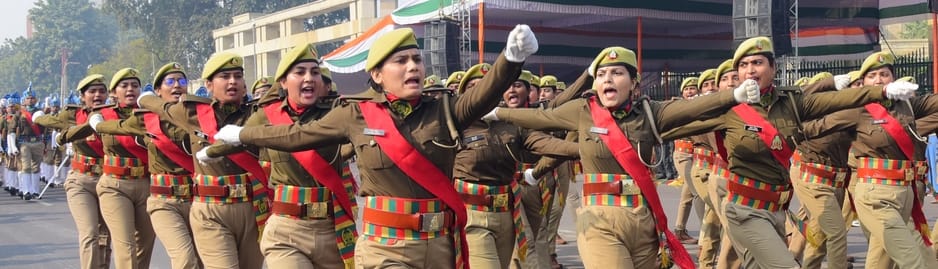 गणतंत्र दिवस पर विधानभवन के सामने से निकलने वाली झांकियों के साथ फुल ड्रेस परेड रिहर्सल की शुरु
