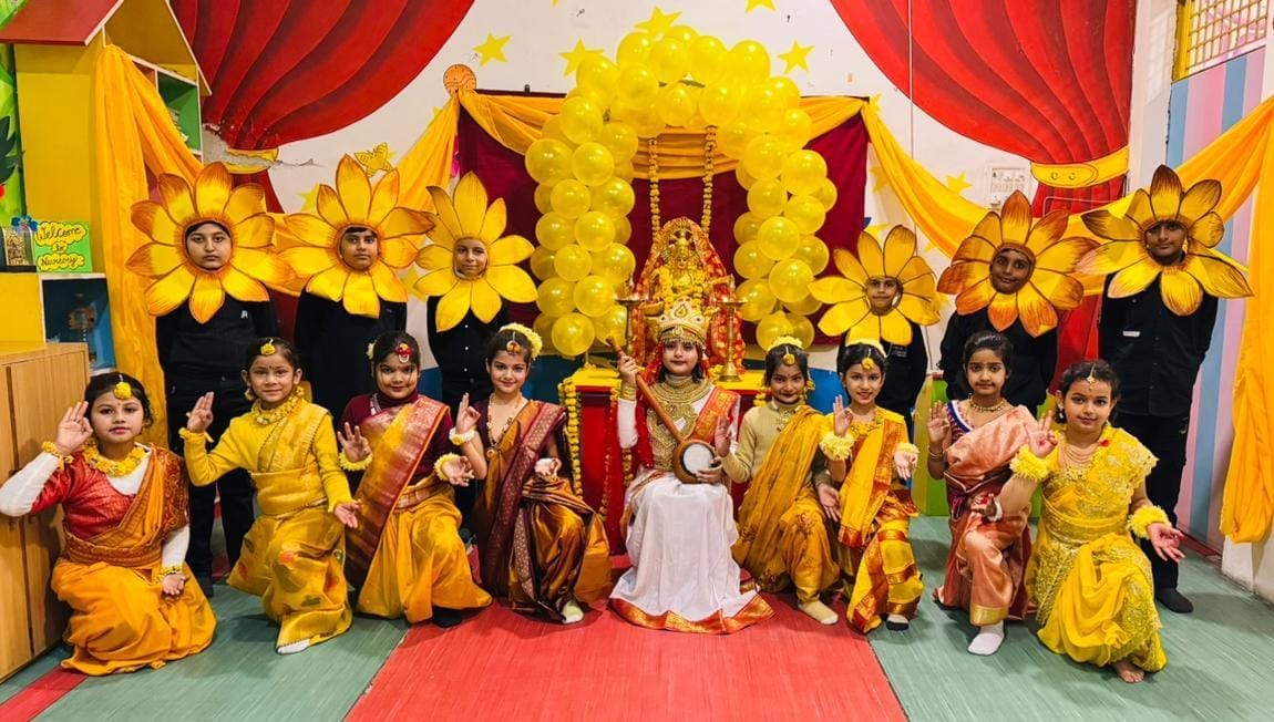 सरस्वती विद्या मंदिर में बसंत पंचमीपर हुआ हवन यज्ञ स्रोत स्वयं सरस्वती विद्या मंदिर में बसंत पंचमीपर हुआ हवन यज्ञ स्रोत स्वयं
