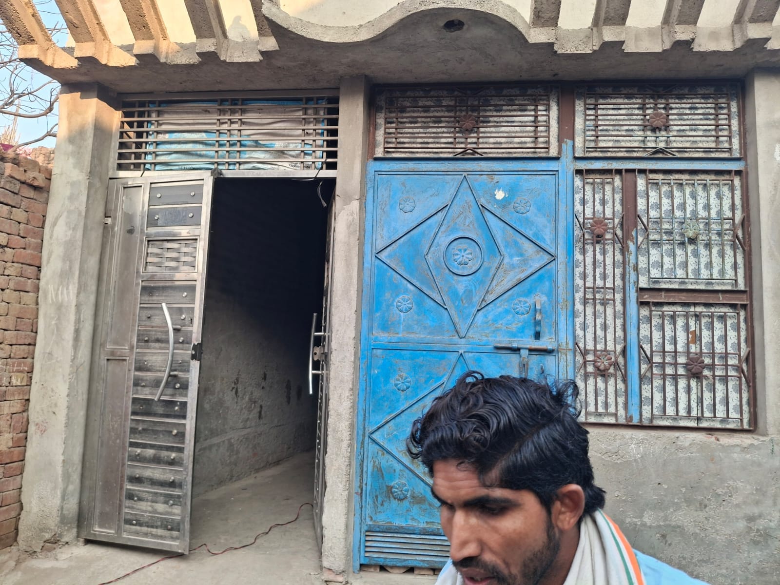 वोटर लिस्ट में दर्शाएं गए 00 मकान नम्बर। वोटर लिस्ट में दर्शाएं गए 00 मकान नम्बर।