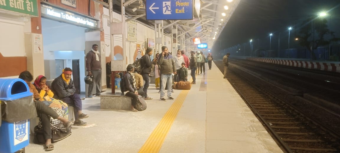 बैंक चौराहा पर नहीं दिखी पिकेट-संवाद बैंक चौराहा पर नहीं दिखी पिकेट-संवाद