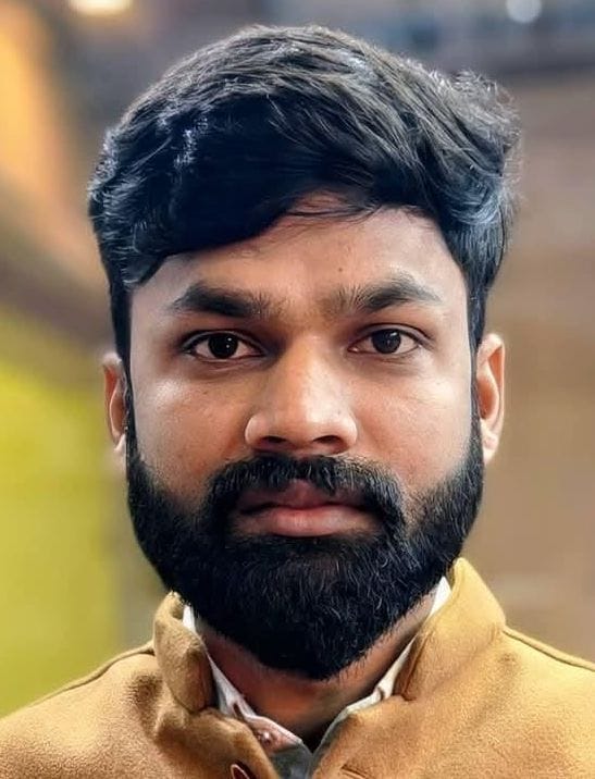 मैगलगंज से बरगांवा जर्जर रोड। संवाद