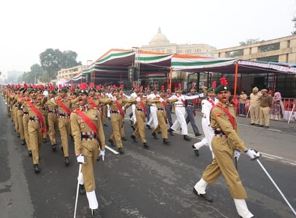 26 जनवरी को होने वाली परेड के लिए हुआ अंतिम पूर्वाभ्यास। 26 जनवरी को होने वाली परेड के लिए हुआ अंतिम पूर्वाभ्यास।