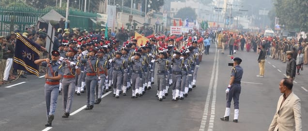 26 जनवरी को होने वाली परेड के लिए हुआ अंतिम पूर्वाभ्यास। 26 जनवरी को होने वाली परेड के लिए हुआ अंतिम पूर्वाभ्यास।