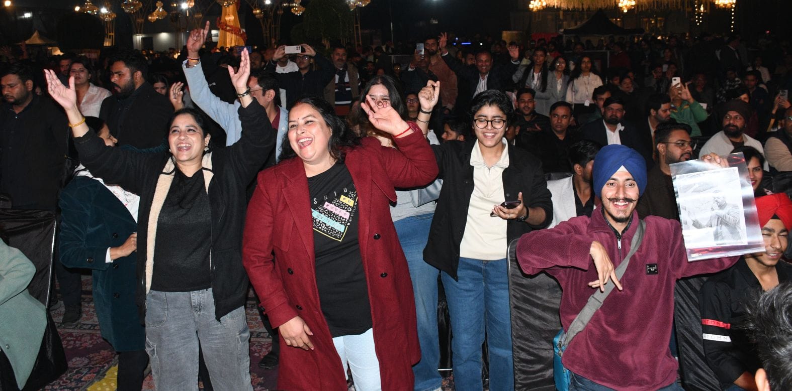 जस्सी के गीतों पर झूम के नाचे लखनवी