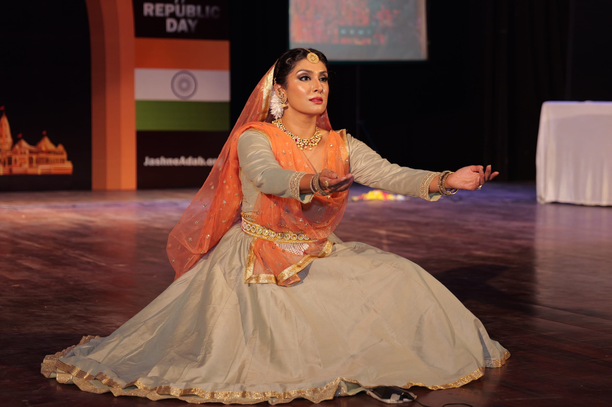 शायरी, संगीत और कथक से सजा जश्न-ए-अदब