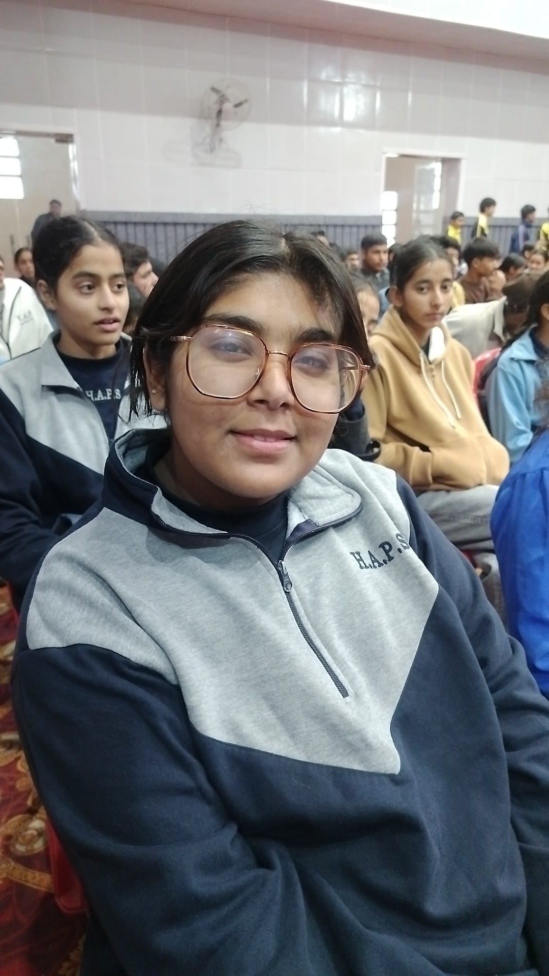 टाउन हॉल हमीरपुर में आयोजित खिलाड़ी सम्मान समारोह में उपस्थित खिलाड़ी। संवाद टाउन हॉल हमीरपुर में आयोजित खिलाड़ी सम्मान समारोह में उपस्थित खिलाड़ी। संवाद