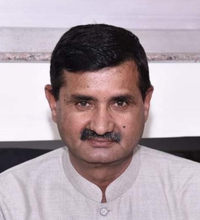 1... रोहतक के सेक्टर 4 हाउसिंग बोर्ड कॉलोनी में लाभार्थी जगबीर के घर में लगा सोलर प्लांट। स्रोत 1... रोहतक के सेक्टर 4 हाउसिंग बोर्ड कॉलोनी में लाभार्थी जगबीर के घर में लगा सोलर प्लांट। स्रोत