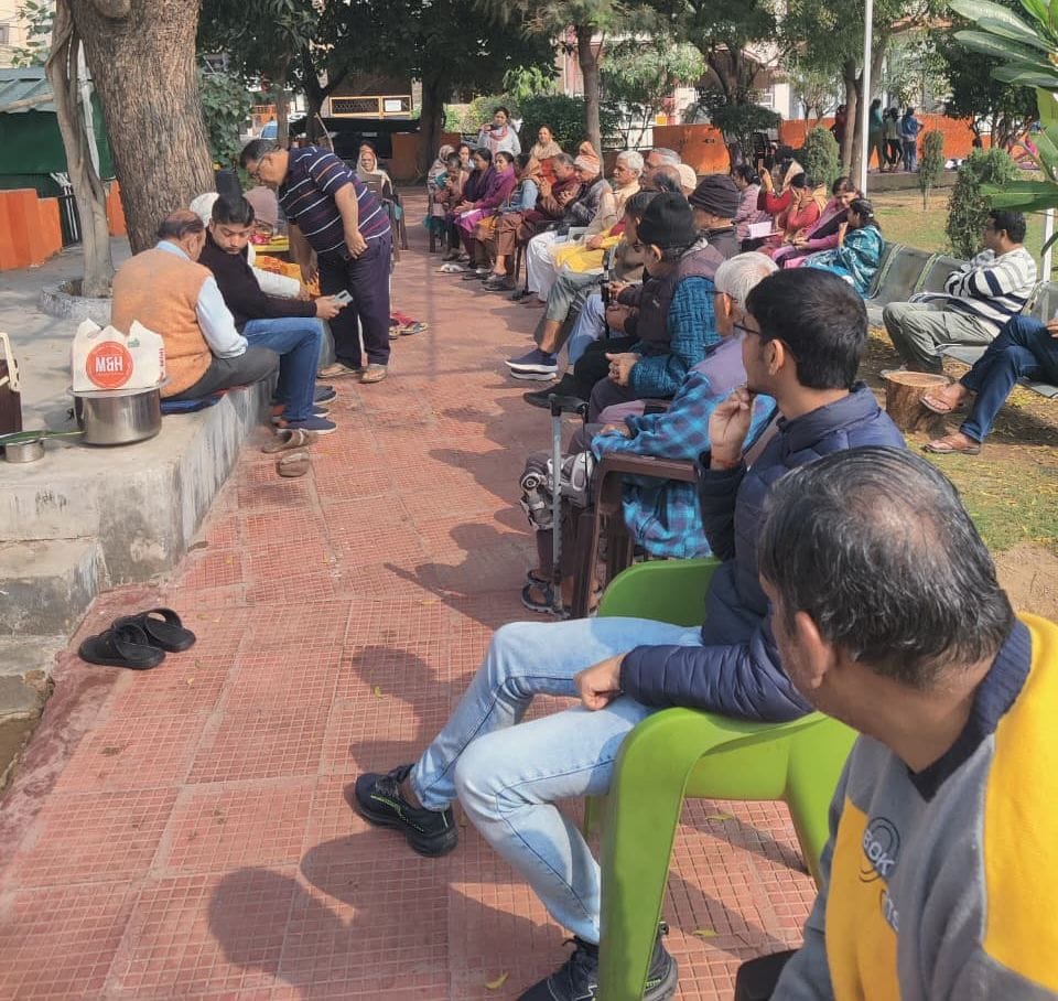 सुंदरकांड पाठ के जरिये दे रहे भाईचारे का संदेश