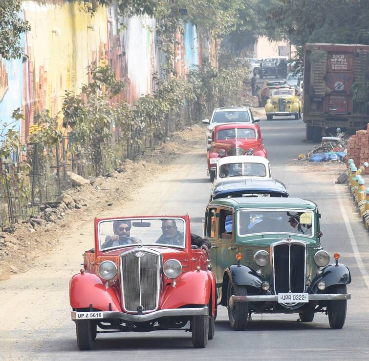 वर्ल्ड वार टू और फिल्मों का हिस्सा रहीं विंटेज कारों ने बिखेरा जलवा