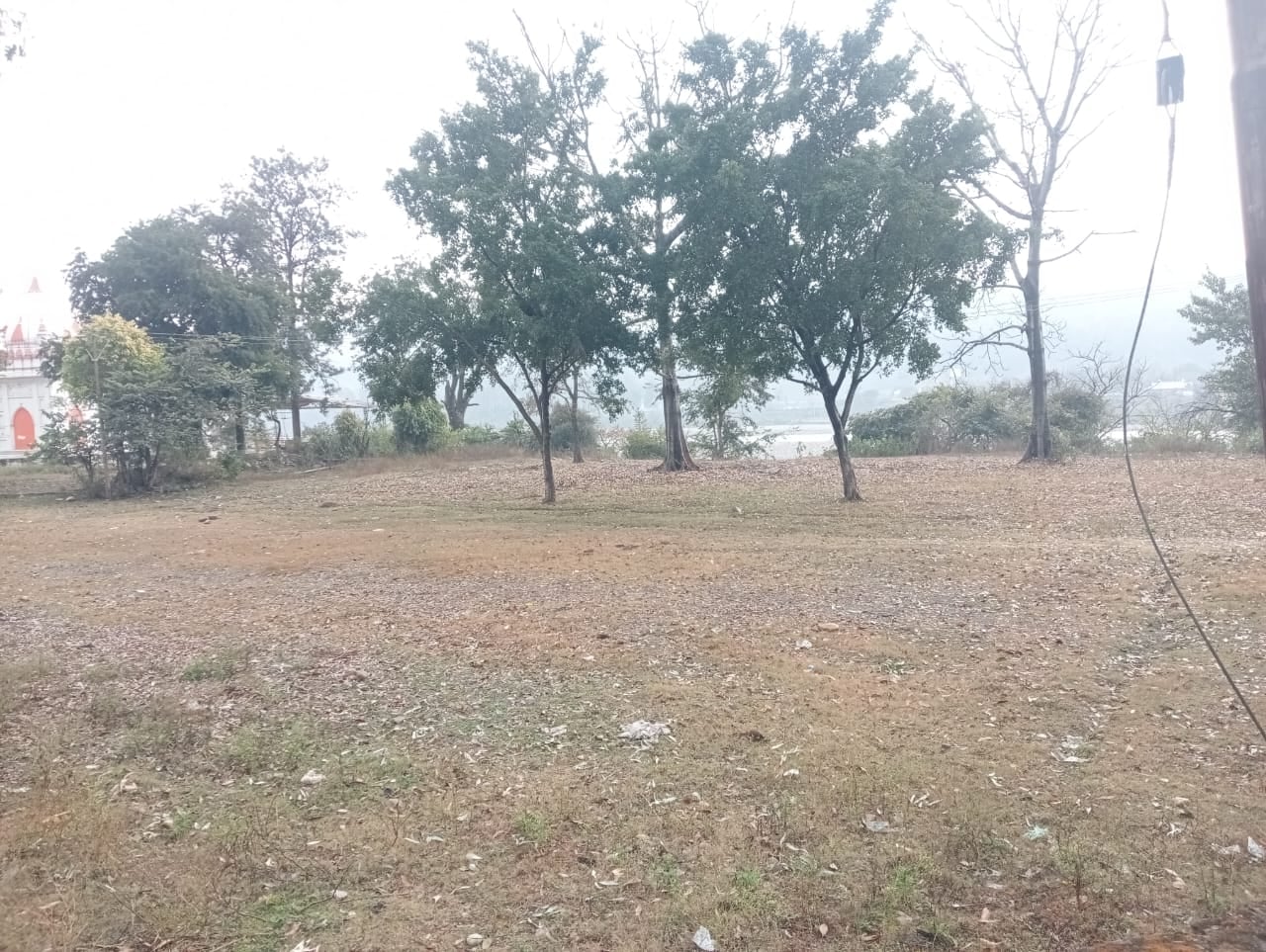 8 वर्षों से प्राचीन देईजी साहिब मंदिर भूमि पर पार्क बनाने की योजना अधर में लटकी हुई है l संवाद 8 वर्षों से प्राचीन देईजी साहिब मंदिर भूमि पर पार्क बनाने की योजना अधर में लटकी हुई है l संवाद