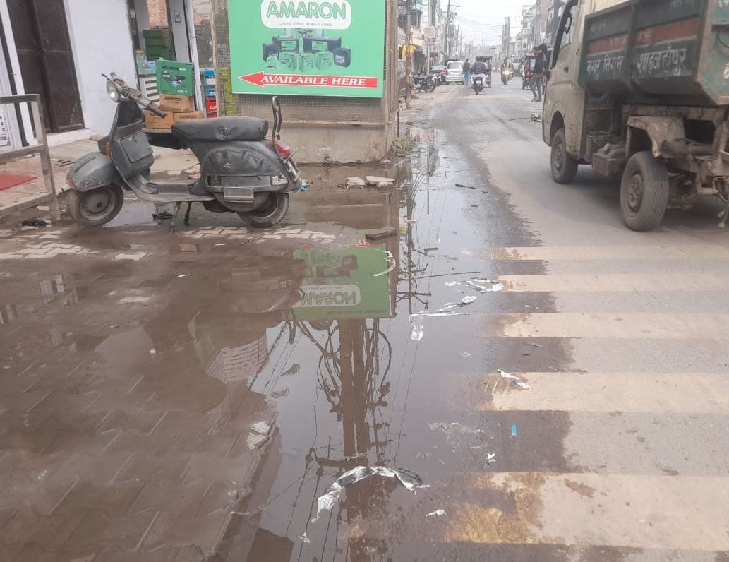 अवध किशोर शुक्ला, मक्कू बजरिया।