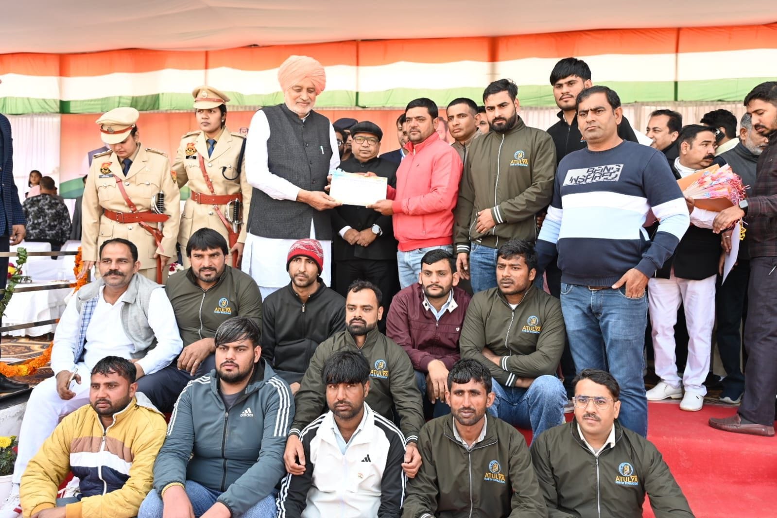 फोटो : सोनीपत के पुलिस लाइन में गणतंत्र दिवस पर जिला स्तरीय कार्यक्रम में मार्च पास्ट के दौरान फोटो : सोनीपत के पुलिस लाइन में गणतंत्र दिवस पर जिला स्तरीय कार्यक्रम में मार्च पास्ट के दौरान