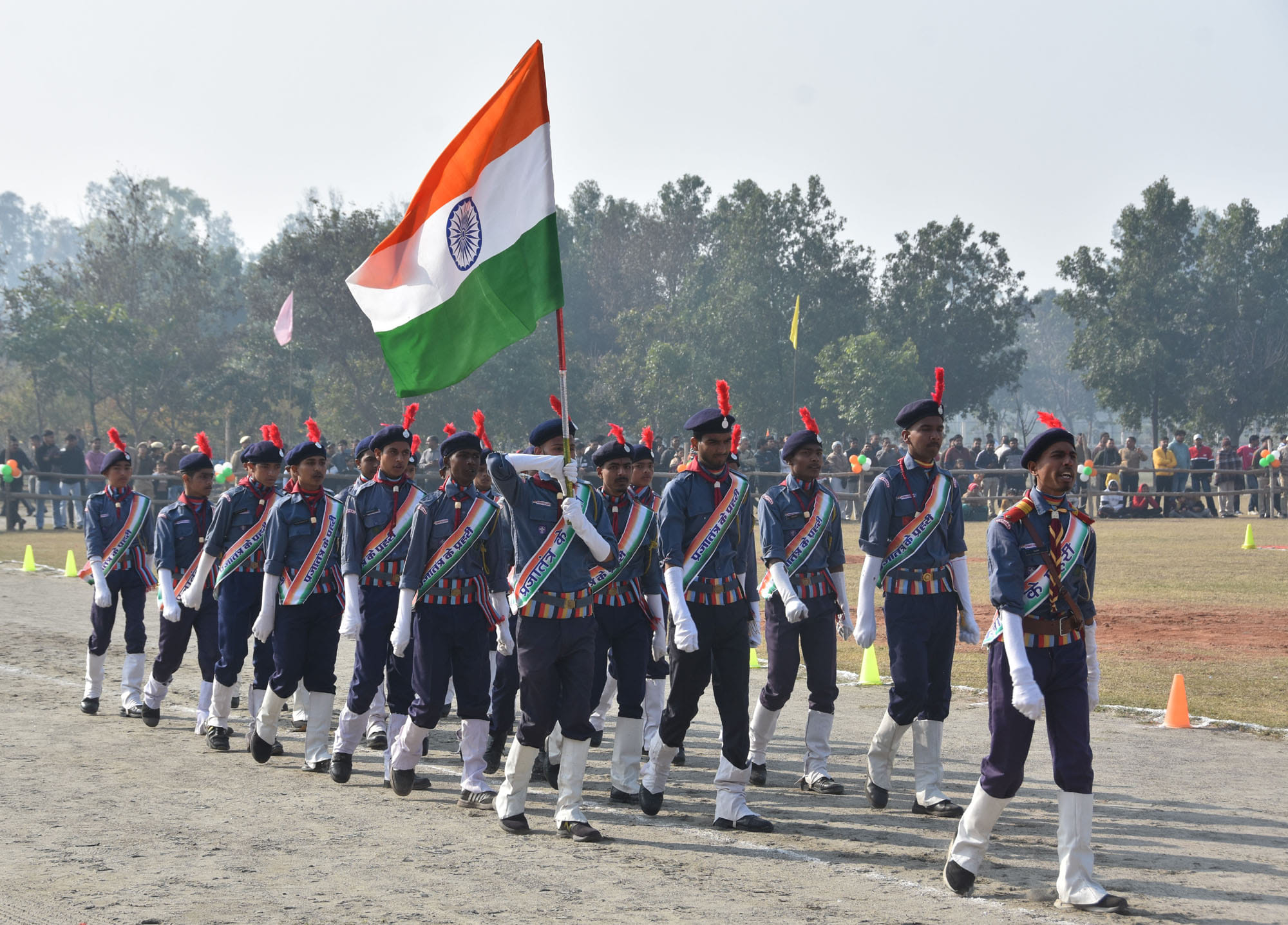 गणतंत्र दिवस पर सांस्कृतिक प्रस्तुति देते बच्चे। गणतंत्र दिवस पर सांस्कृतिक प्रस्तुति देते बच्चे।