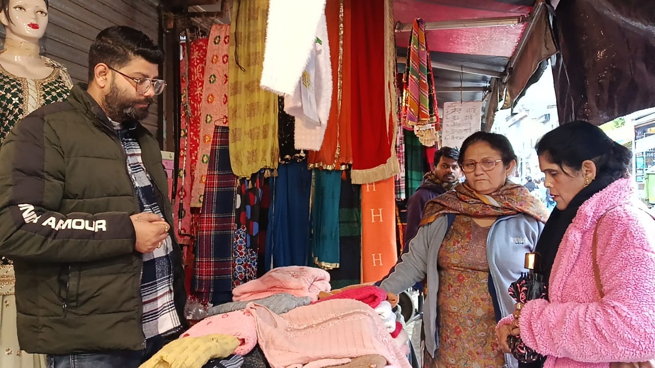 नीतू शर्मा नीतू शर्मा