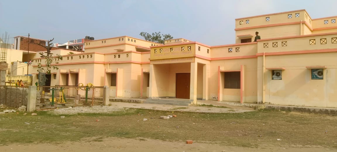 बन कर तैयार हो गया सैनिक कल्याण भवन-संवाद बन कर तैयार हो गया सैनिक कल्याण भवन-संवाद