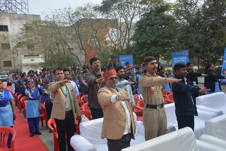 सड़क सुरक्षा माह-2026 के तहत वाहन परीक्षण व प्रमाणीकरण केंद्र में जागरूकता कार्यक्रम आयोजित किय