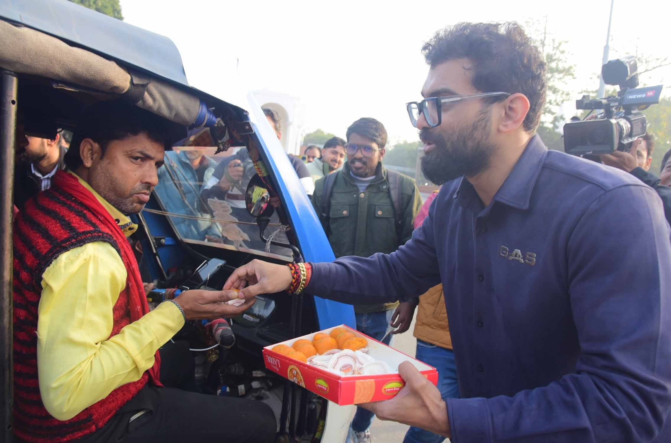 बृहस्पतिवार को यूजीसी के नए नियमों के विरोध में जगह-जगह हुए प्रदर्शन, पुलिस से झड़प और बाद में 