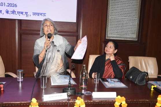 केजीएमयू में आयोजित जागरूक कार्यक्रम में शामिल विशेषज्ञ।
