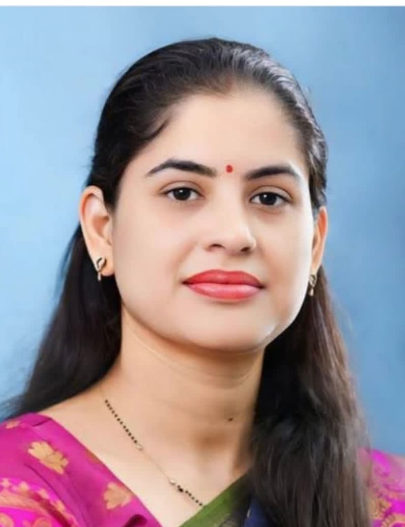 मेयर कोमल सैनी।