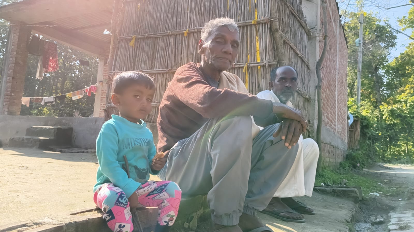 पुनर्वास योजना के तहत मिली जमीन को हिंदू बंगाली लोगों ने बताया उम्मीद से कम स्रोत संवाद