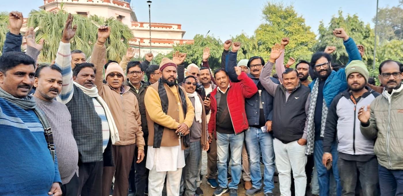 उसावां में यूजीसी का विरोध करते सर्वण समाज के लोग। संवाद