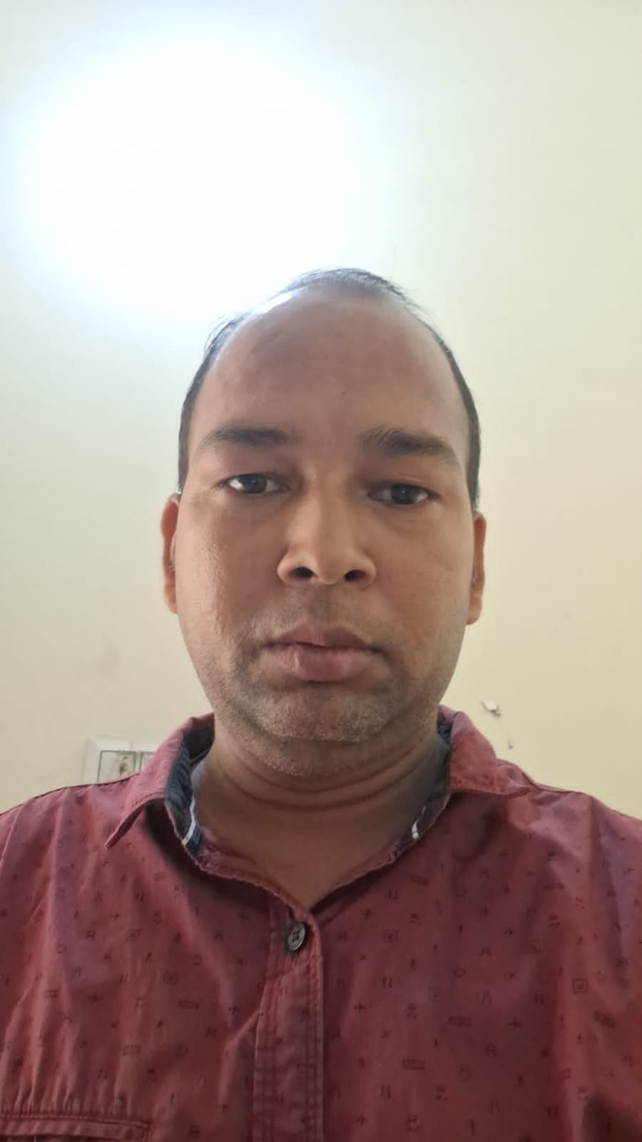 एनएच 34 स्थित यशोदा कुंज कॉलोनी के पास कार की टक्कर में अमर उजाला एजेंट आनंद नेगी की मौत हो गई।