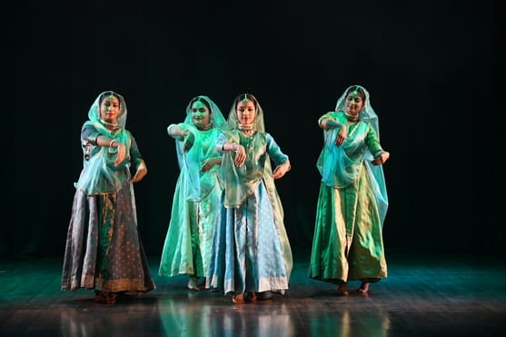 भातखंडे संस्कृति विश्वविद्यालय में चल रहे तीन दिवसीय शारंगदेव महोत्सव के दूसरे दिन शनिवार को शा