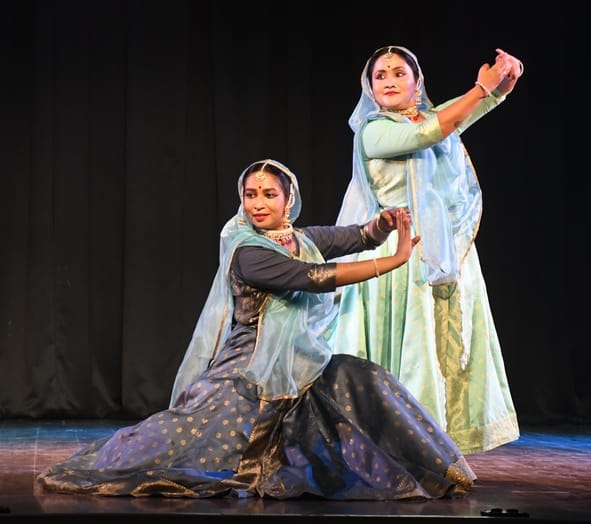 भातखंडे संस्कृति विश्वविद्यालय में चल रहे तीन दिवसीय शारंगदेव महोत्सव के दूसरे दिन शनिवार को शा