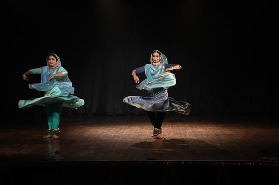 भातखंडे संस्कृति विश्वविद्यालय में चल रहे तीन दिवसीय शारंगदेव महोत्सव के दूसरे दिन शनिवार को शा