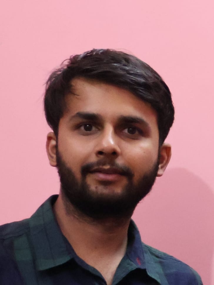 फोटो-27-भाजपा कार्यालय में टीवी पर बजट देखते कार्यकर्ता। संवाद फोटो-27-भाजपा कार्यालय में टीवी पर बजट देखते कार्यकर्ता। संवाद