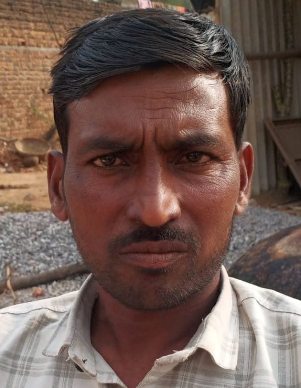 फोटो 31 एमएएचपी 10 परिचय-सलालपुरा गांव की सड़क दुरुस्त न कराए जाने से दिख रहा ऊबड़-खाबड़ मार्ग। फोटो 31 एमएएचपी 10 परिचय-सलालपुरा गांव की सड़क दुरुस्त न कराए जाने से दिख रहा ऊबड़-खाबड़ मार्ग।