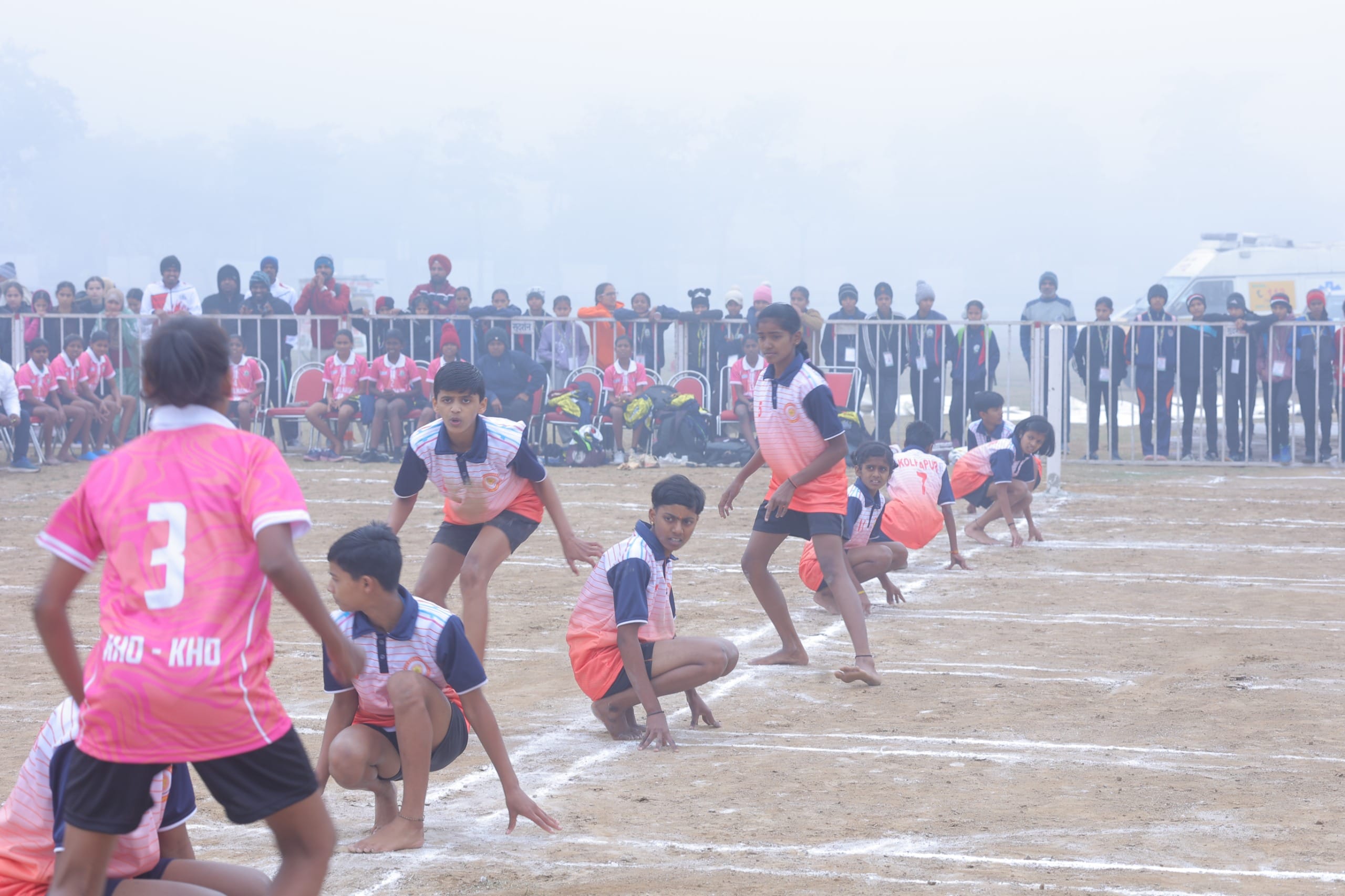 कुरुक्षेत्र। थीम पार्क में खिलाड़ियों को संबोधित करते मुख्यमंत्री नायब सैनी। संवाद