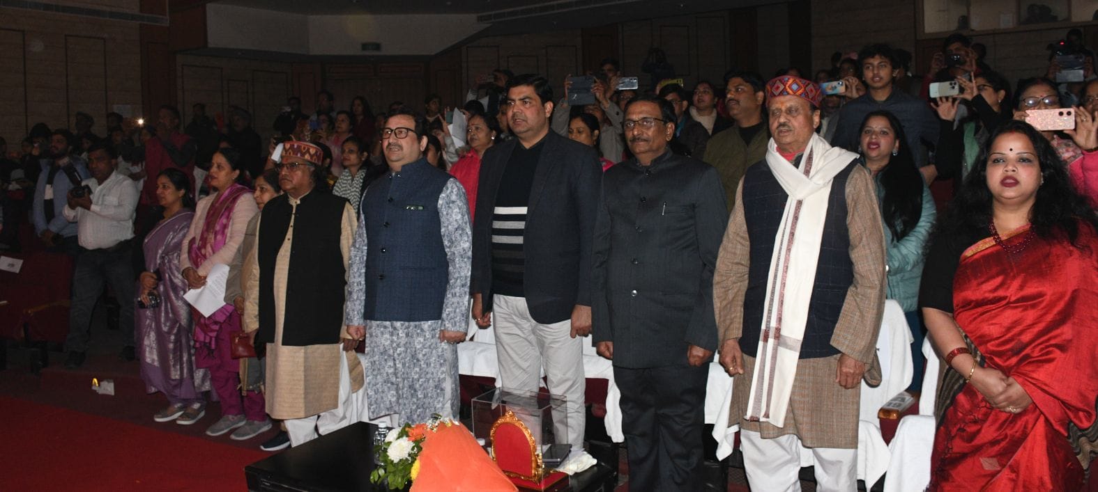 नृत्य, गायन और वादन में दिखा देशभक्ति का रंग नृत्य, गायन और वादन में दिखा देशभक्ति का रंग