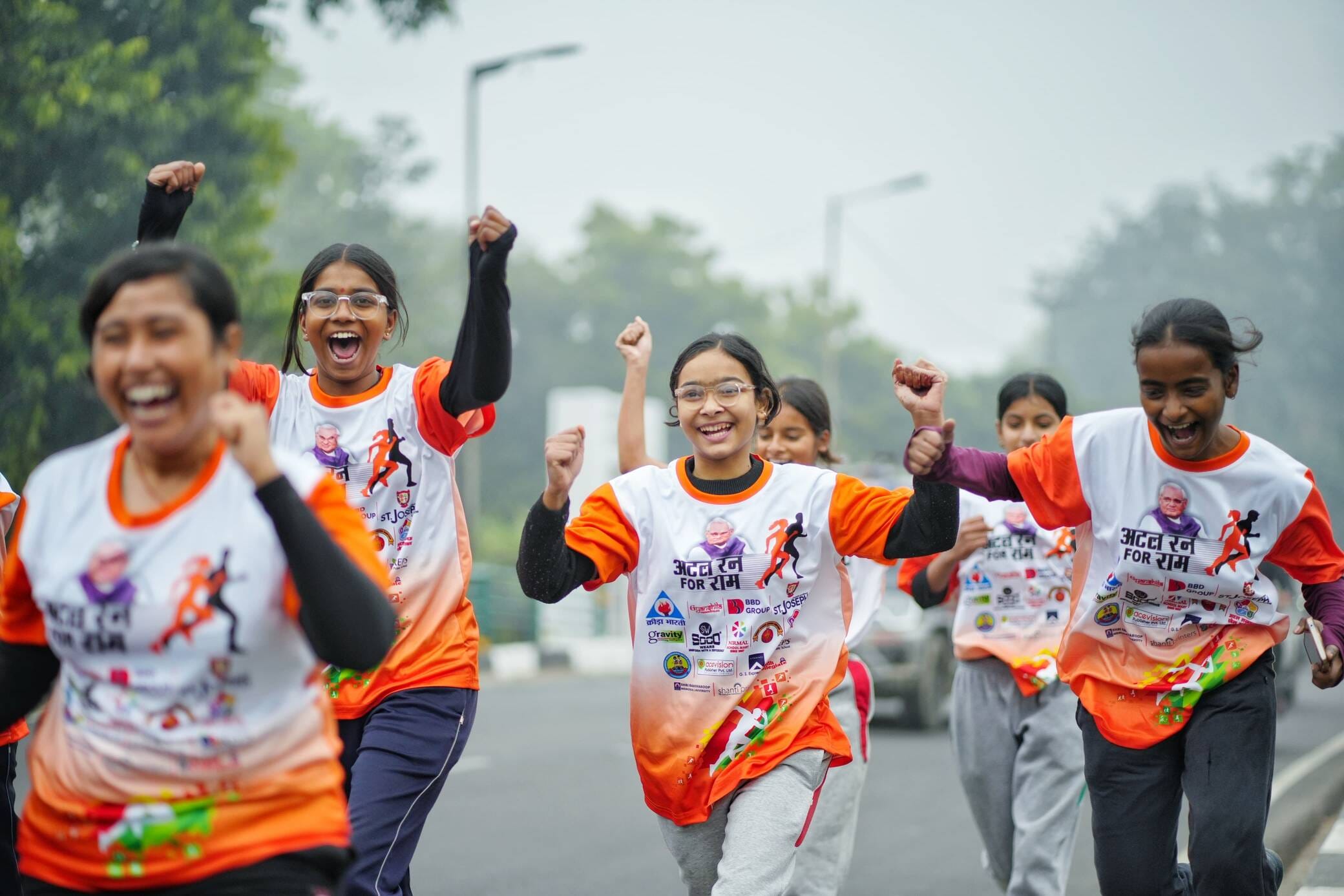 रन फाॅर राम में भाग लेने वाले बच्चों का उत्साह देखते ही बना। 