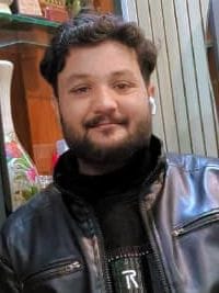 हितेश कुमार शर्मा, बद्रीपुर हदीरा, पुवायां। संवाद