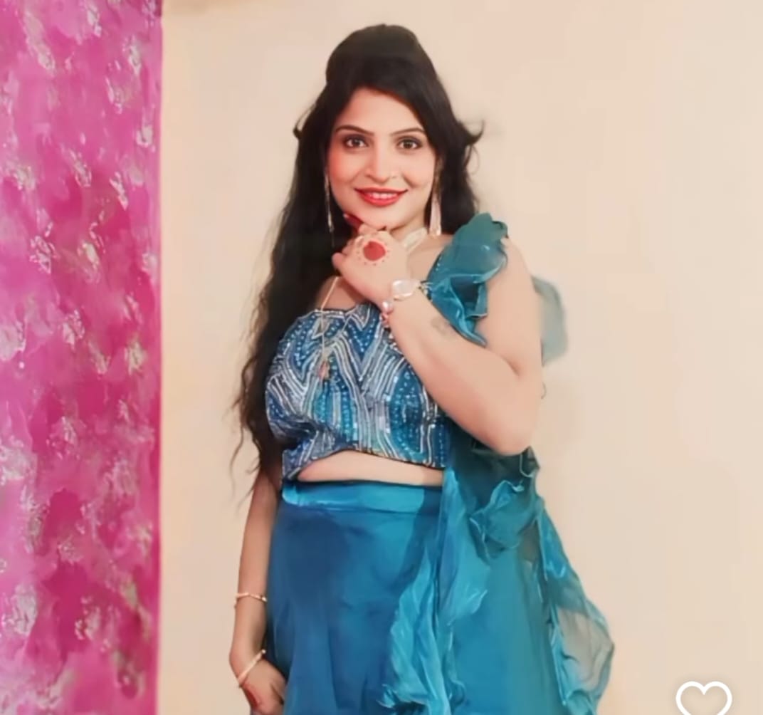 पति पत्नी के सोशल मीडिया पर रील अपलोड करने को लेकर हुआ विवाद,पत्नी ने फांसी लगाकर की खुदकुशी