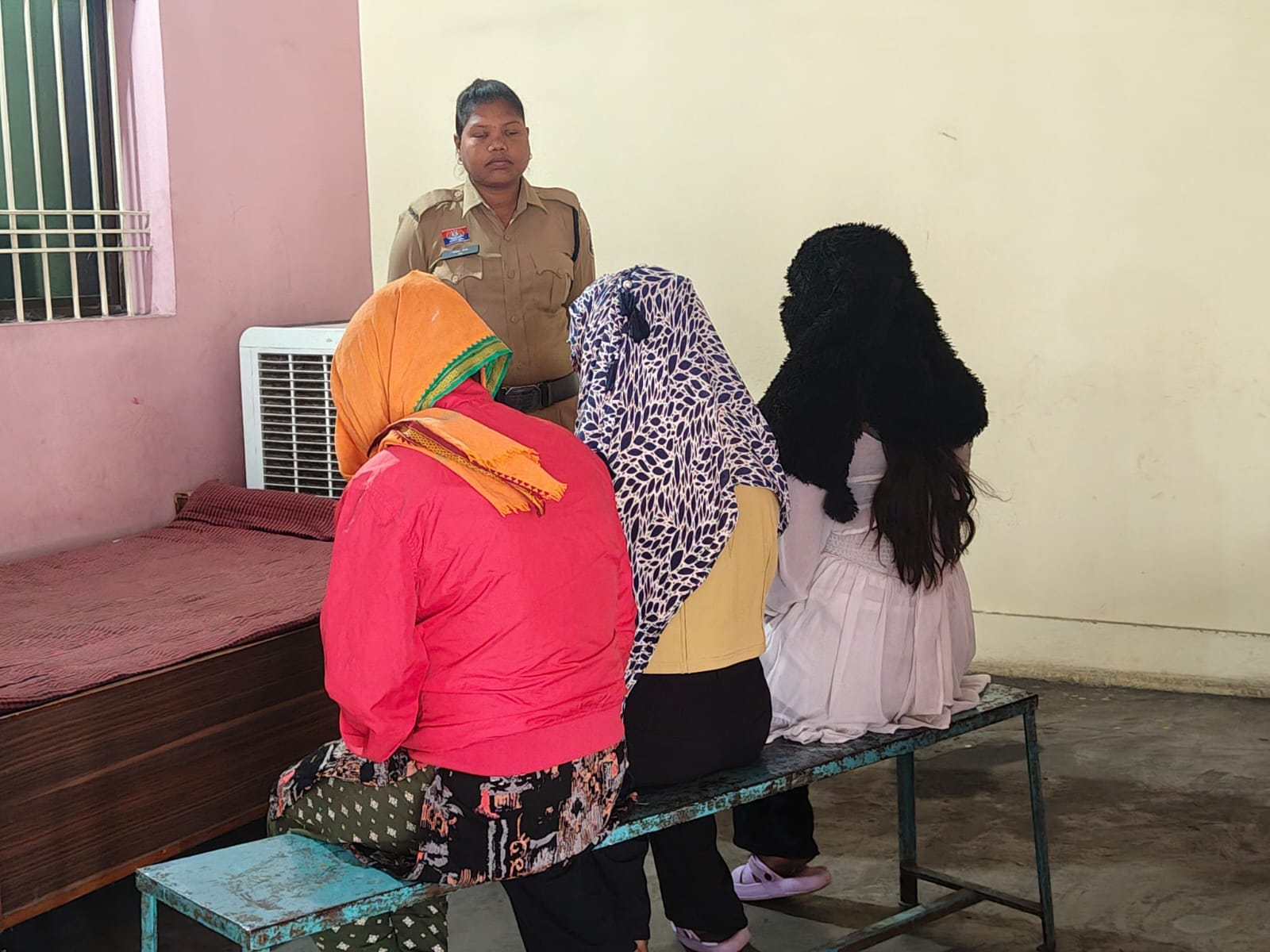 रायगढ़ में किराए के मकान में चल रहा था देह व्यापार रायगढ़ में किराए के मकान में चल रहा था देह व्यापार