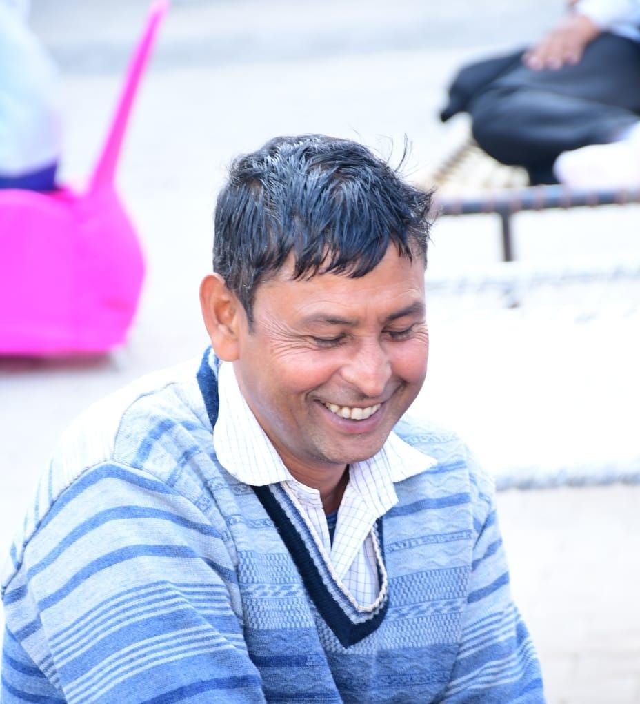 सीएचसी नानौता पर भर्ती घायल सोनू। संवाद