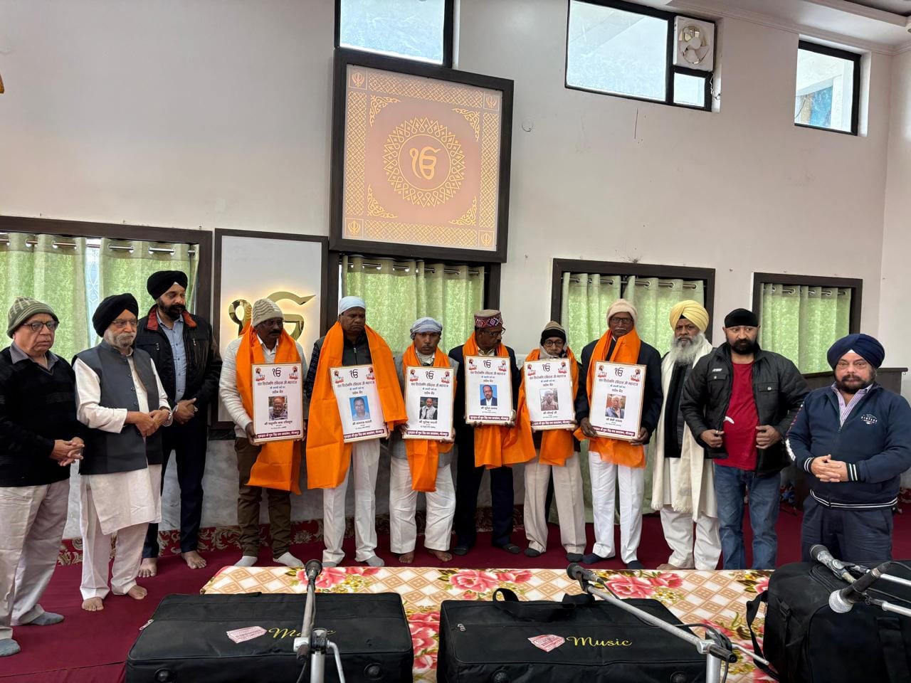 संत रविदास जी की जयंती पर जटाशंकर गुरुद्वारा में आयोजित कार्यक्रम के दौरान अलावापुर स्थित संत संत रविदास जी की जयंती पर जटाशंकर गुरुद्वारा में आयोजित कार्यक्रम के दौरान अलावापुर स्थित संत