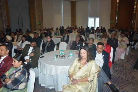 दीप जलाकर कार्यक्रम का शुभारंभ करते दृष्टि आईएएस और दृष्टि पब्लिकेशंस के संस्थापक, एमडी और सीईओ दीप जलाकर कार्यक्रम का शुभारंभ करते दृष्टि आईएएस और दृष्टि पब्लिकेशंस के संस्थापक, एमडी और सीईओ